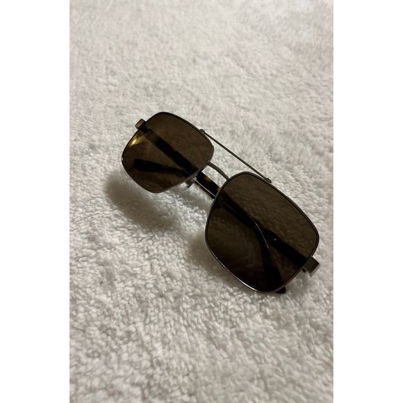Gucci Sunglasses - Picture 10 of 10